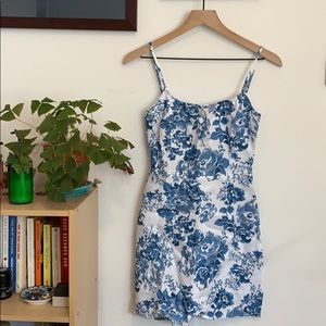 Reformation Violaine Dress in Olympia sz 0